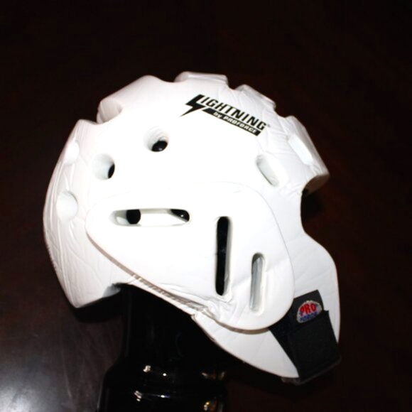 Jujitsu Kickboxing Boxing ProForce Lightning Martial Arts – Headgear Size L - Picture 5 of 8